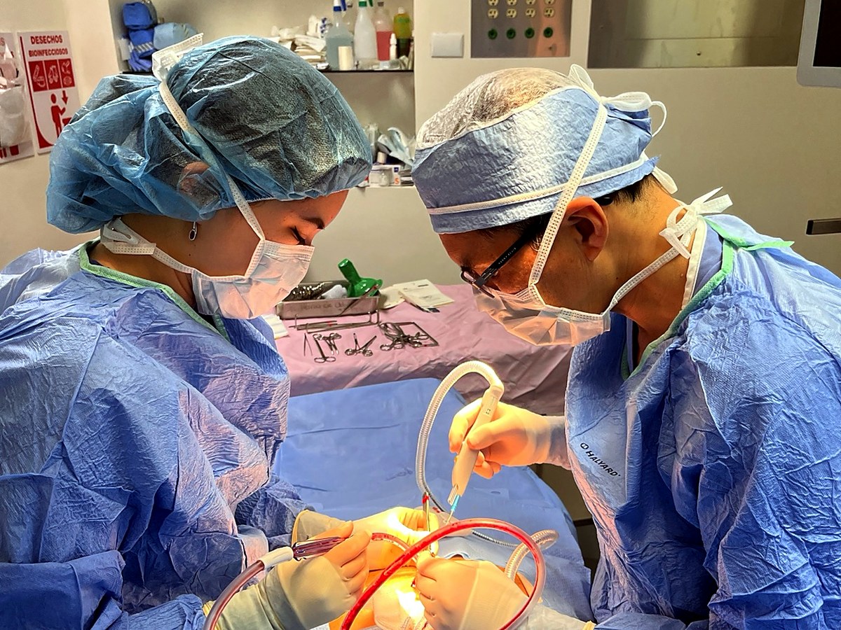 Surgical team providing care in Guatemala